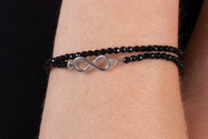 Armband (doppelt) Onyx mit Symbol der Unendlichkeit in Silber #207