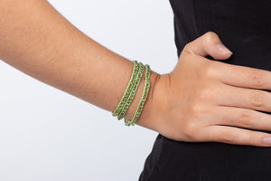 Armband (dreifach) Peridot in Leder gefasst #212