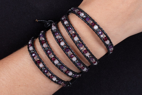 Armband (vierfach) Diverse Steine in Leder gefasst #214