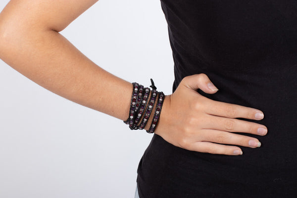 Armband (vierfach) Diverse Steine in Leder gefasst #214