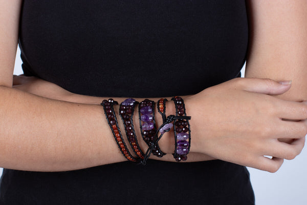 Armband (vierfach) Amethyst & Granat & Carneol in Leder gefasst #215
