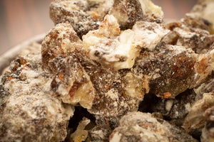 Copal negro (Schwarzer Copal)
