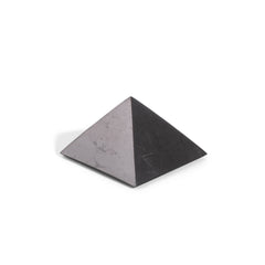 Schungit Pyramide (H: 2,3 cm)