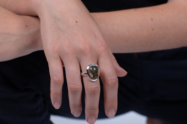 Ring Feueropal