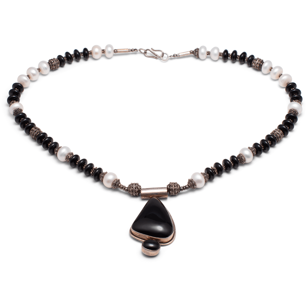 Halskette Onyx & Perlen #594