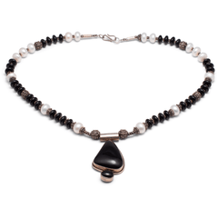 Halskette Onyx & Perlen & Silber & Anhänger