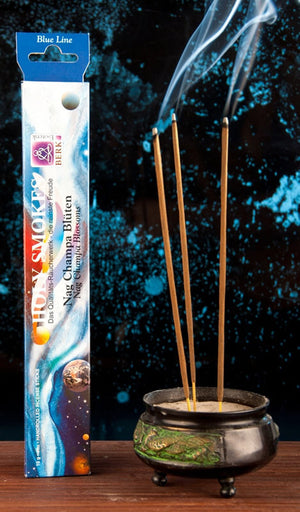 Nag Champa Blüten Räucherstäbchen - Holy Smokes Blue Line