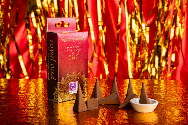 Royal Oud Räucherkegel - Holy Smokes