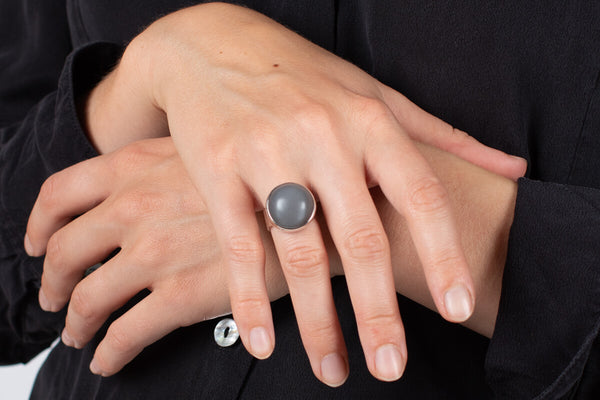 Ring Mondstein