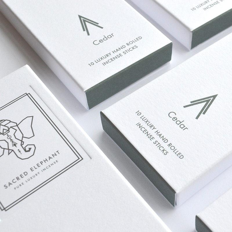 Zeder Räucherstäbchen - Sacred Elephant Luxury Incense